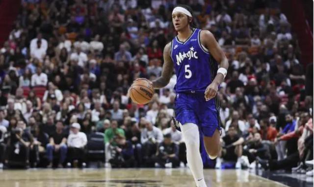 蜂鸟电竞赛事资讯-状元之争班凯罗输了数据赢了比赛 魔术跻身前六