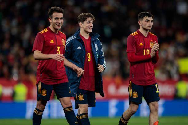 蜂鸟电竞品牌入口-西班牙刮起青春风暴，恩里克改造初见成效