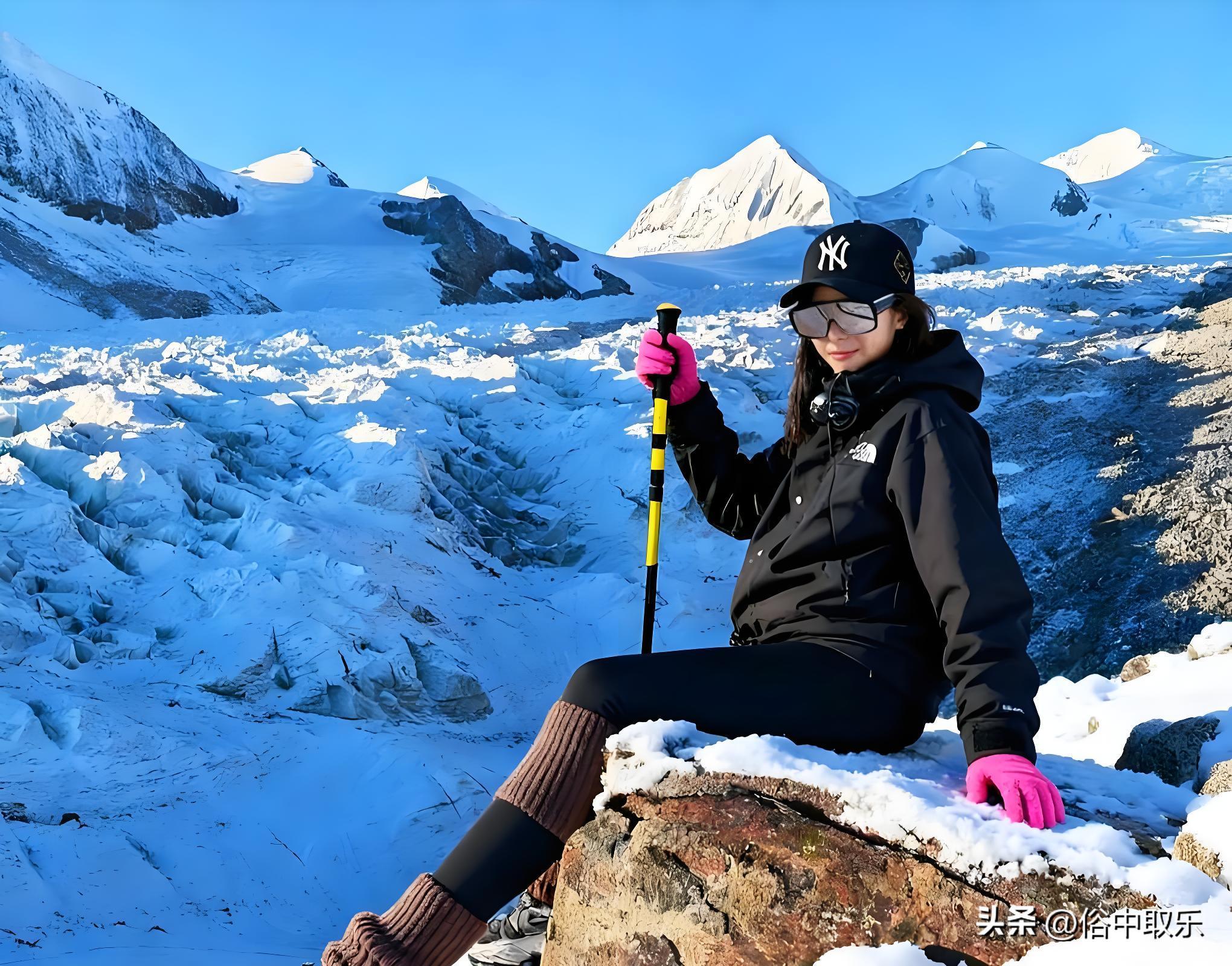揪心！冻死在4600米雪山的重庆32岁女子，生前本有4次活命的机会